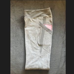 Ivivva Grey w/ Pockets Leggings (Fits Most Phones)